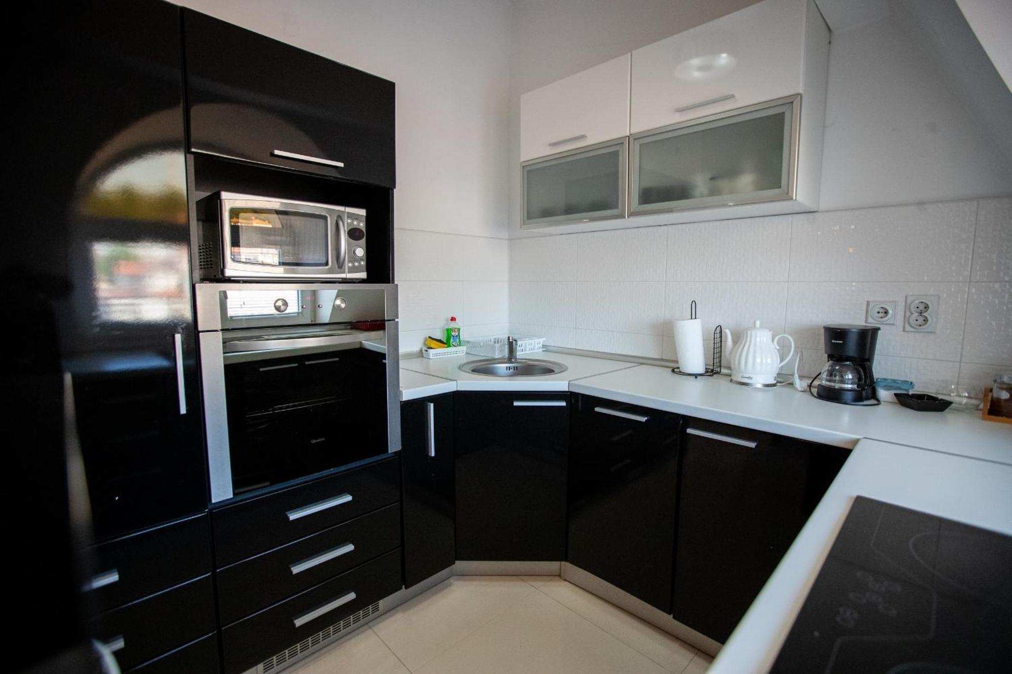 Lake View Double Balcony City Center Apartment In Ohrid Exterior foto